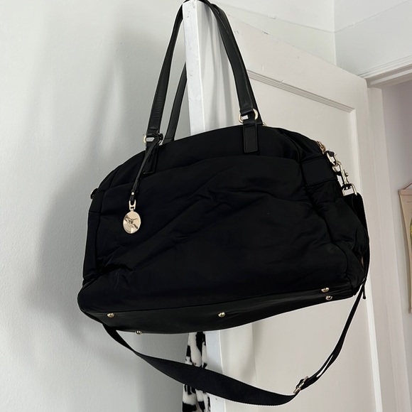 Lo & Sons travel tote bag. - Picture 3 of 3